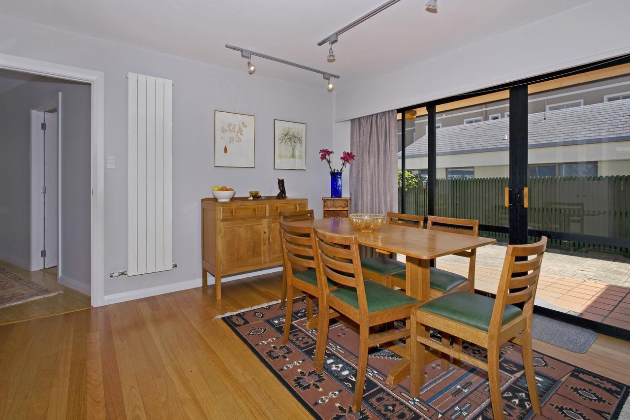 נלסון Riverside Villa - In The City By The River! מראה חיצוני תמונה